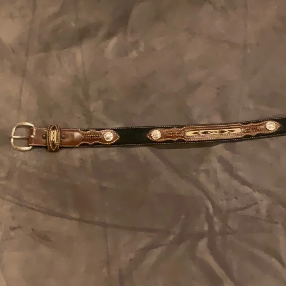 Nocona Youth Brown & Black Inlay Concho & Fabric Western Belt N4415801 Size 24